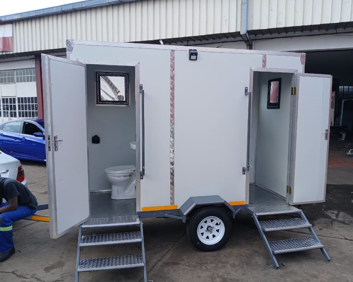 Mobile VIP Toilet – Male & Female For Sale