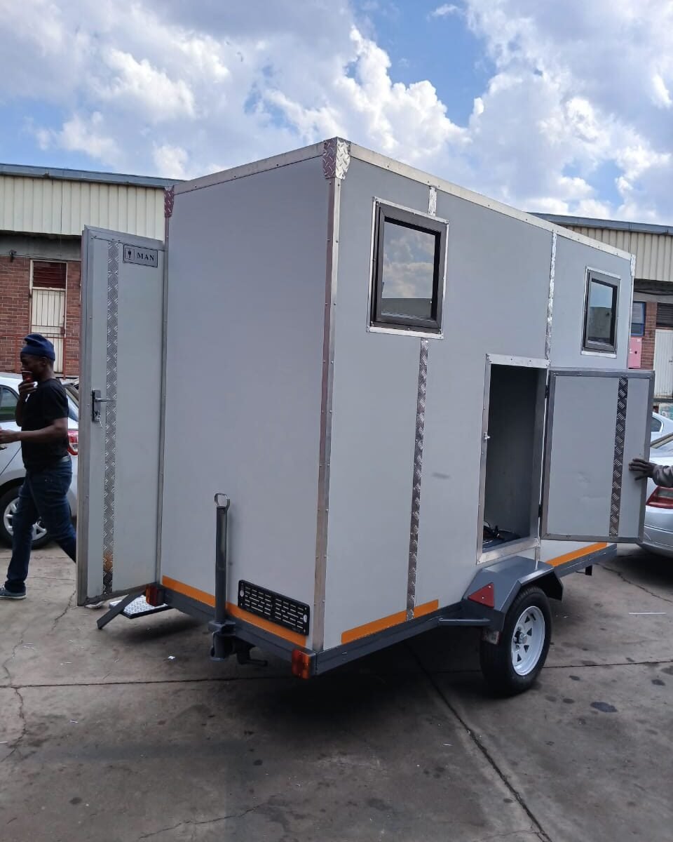 Mobile VIP Toilet – Male & Female For Sale