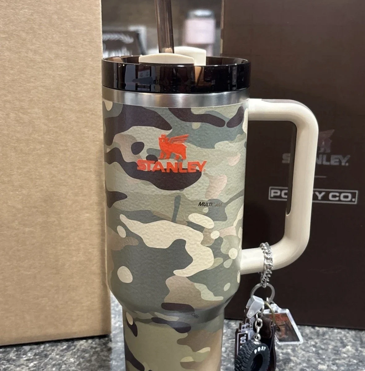 THE POST MALONE X STANLEY QUENCHER H2.0 FLOWSTATE TUMBLER | 40 OZ NWB Camo